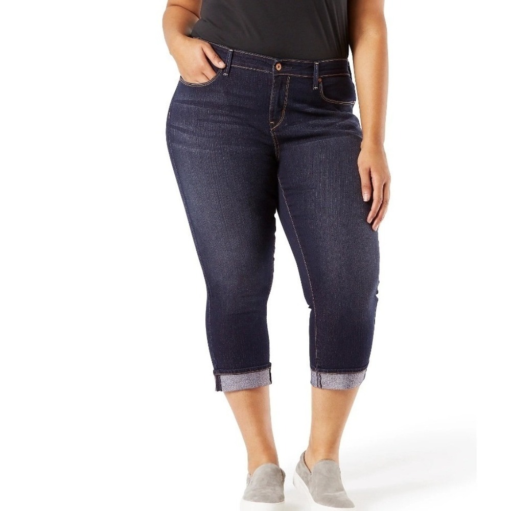 Lane Bryant Womens Size 18 Dark Wash Stretch Denim Cuffed Capri‎ Jeans Slim Leg